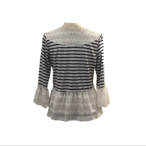 Half Lace Long Sleeves Top - Picture 4 of 5